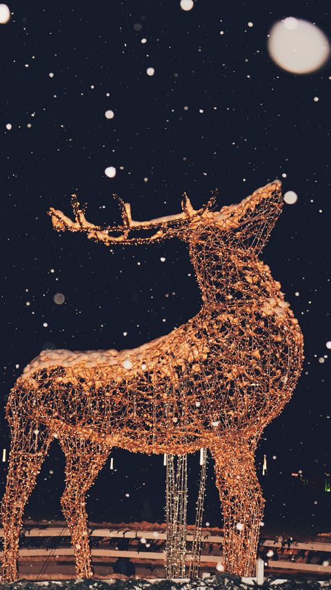Download wallpaper 2160x3840 deer, sculpture, snow, garland, illumination, festive samsung galaxy s4, s5, note, sony xperia z, z1, z2, z3, htc one, lenovo vibe hd background