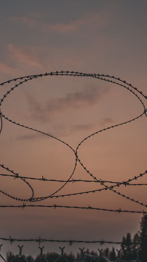 Download wallpaper 2160x3840 barbed wire, fencing, barbed, spikes, dark samsung galaxy s4, s5, note, sony xperia z, z1, z2, z3, htc one, lenovo vibe hd background