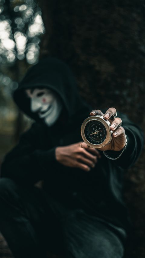 Download wallpaper 2160x3840 compass, man, mask, anonymous, hood samsung galaxy s4, s5, note, sony xperia z, z1, z2, z3, htc one, lenovo vibe hd background