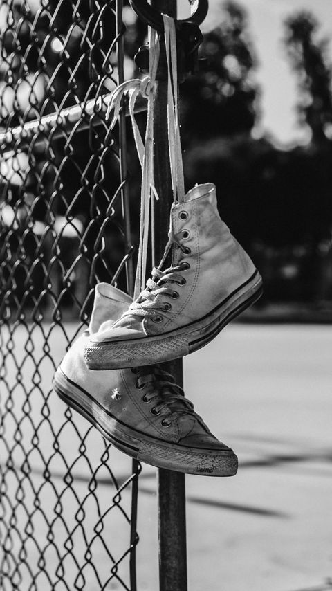 Download wallpaper 2160x3840 sneakers, shoes, bw, mesh, fence samsung galaxy s4, s5, note, sony xperia z, z1, z2, z3, htc one, lenovo vibe hd background