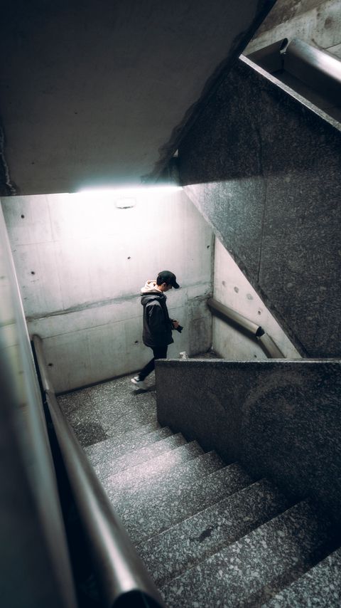 Download wallpaper 2160x3840 lonely, loneliness, photographer, cap, stairs samsung galaxy s4, s5, note, sony xperia z, z1, z2, z3, htc one, lenovo vibe hd background