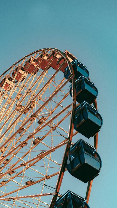 Download wallpaper 2160x3840 ferris wheel, booths, attraction, light bulbs, sky samsung galaxy s4, s5, note, sony xperia z, z1, z2, z3, htc one, lenovo vibe hd background