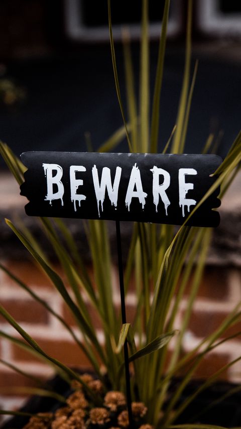 Download wallpaper 2160x3840 beware, warning, sign, text, inscription, word samsung galaxy s4, s5, note, sony xperia z, z1, z2, z3, htc one, lenovo vibe hd background