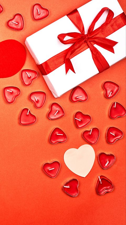 Download wallpaper 2160x3840 gift, hearts, candles, love, romance samsung galaxy s4, s5, note, sony xperia z, z1, z2, z3, htc one, lenovo vibe hd background