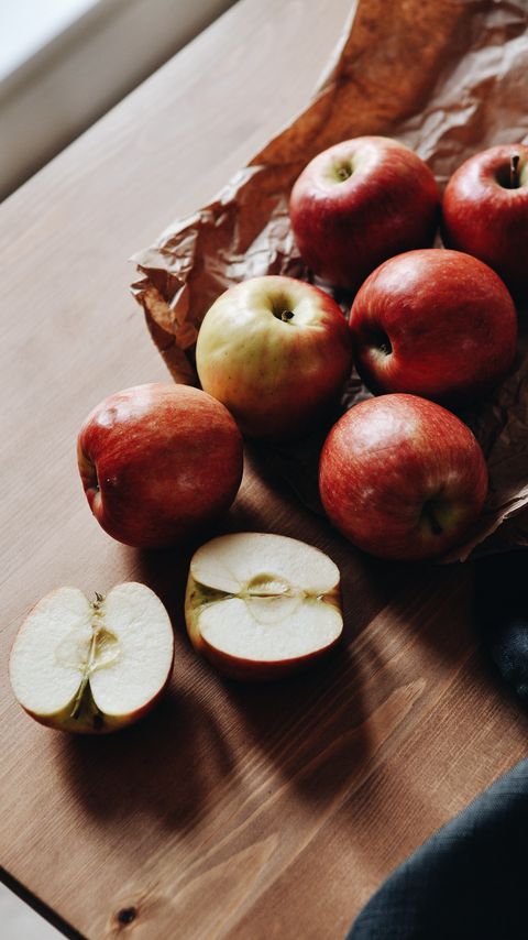 Download wallpaper 2160x3840 apples, fruit, red, slices samsung galaxy s4, s5, note, sony xperia z, z1, z2, z3, htc one, lenovo vibe hd background