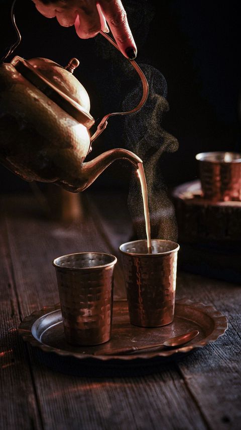 Download wallpaper 2160x3840 kettle, cups, tea, drink, steam samsung galaxy s4, s5, note, sony xperia z, z1, z2, z3, htc one, lenovo vibe hd background