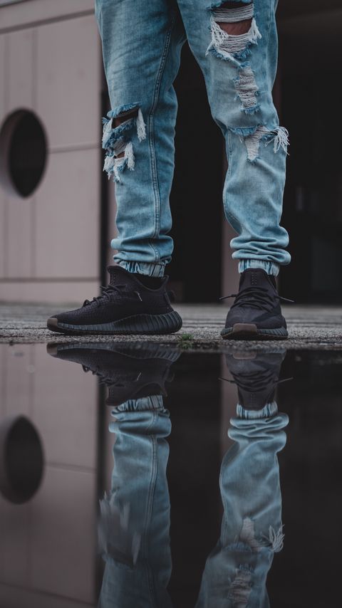 Download wallpaper 2160x3840 man, legs, puddle, reflection, style samsung galaxy s4, s5, note, sony xperia z, z1, z2, z3, htc one, lenovo vibe hd background