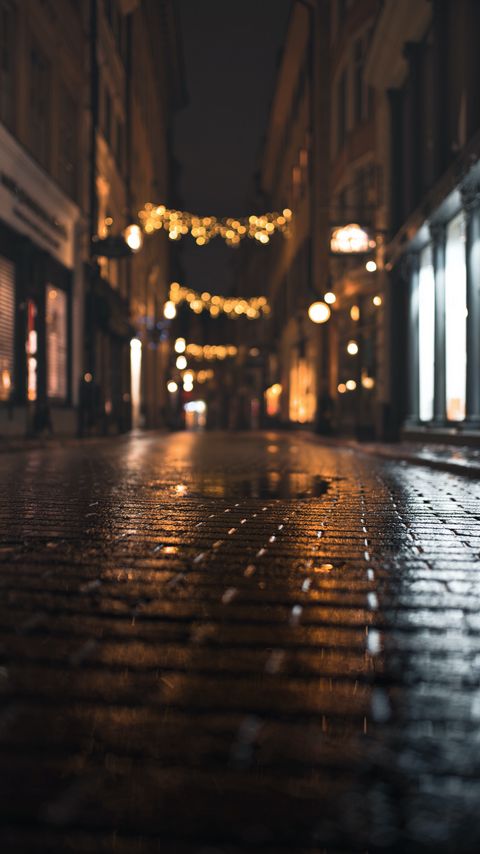 Download wallpaper 2160x3840 street, paving stones, puddle, wet, night samsung galaxy s4, s5, note, sony xperia z, z1, z2, z3, htc one, lenovo vibe hd background
