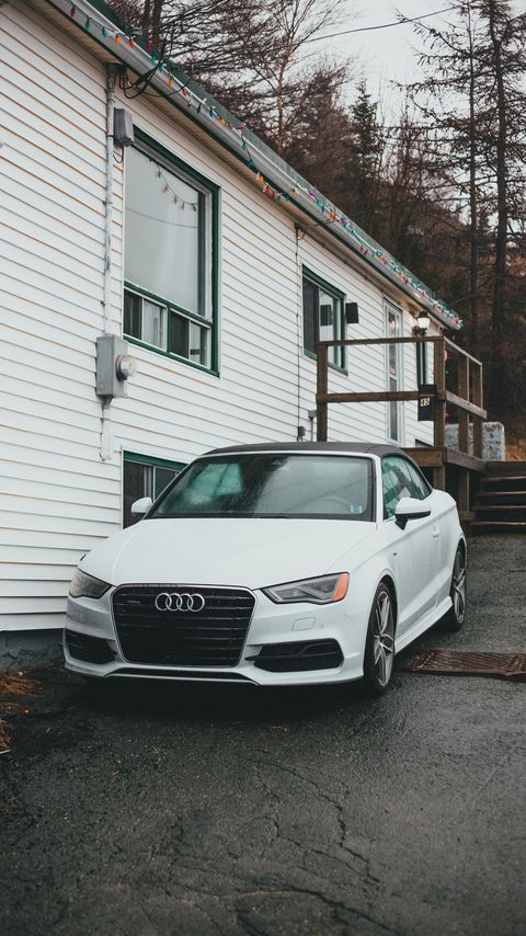 Download wallpaper 2160x3840 audi, car, white, house, parking samsung galaxy s4, s5, note, sony xperia z, z1, z2, z3, htc one, lenovo vibe hd background