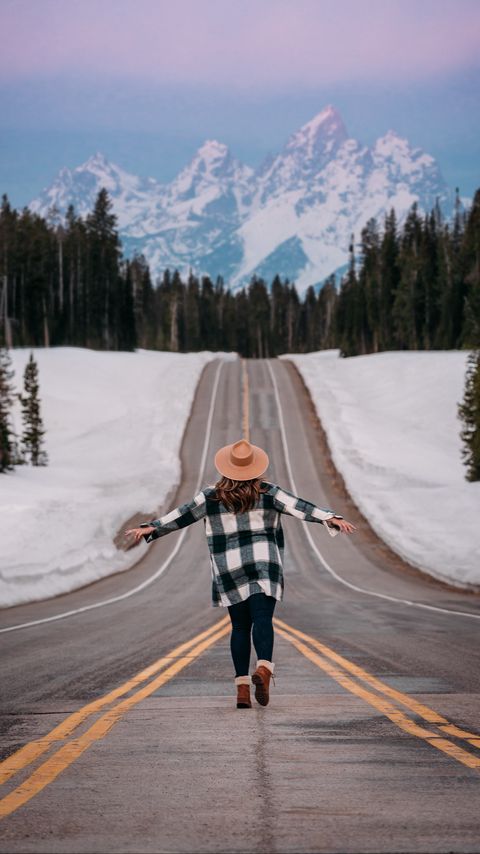 Download wallpaper 2160x3840 girl, alone, freedom, free, road, mountains, snow, winter samsung galaxy s4, s5, note, sony xperia z, z1, z2, z3, htc one, lenovo vibe hd background