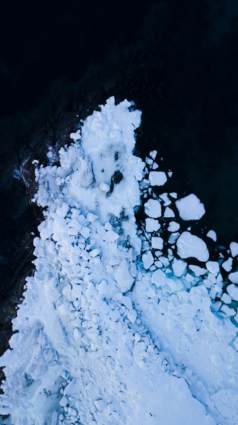 Download wallpaper 2160x3840 glacier, shards, ocean, aerial view samsung galaxy s4, s5, note, sony xperia z, z1, z2, z3, htc one, lenovo vibe hd background