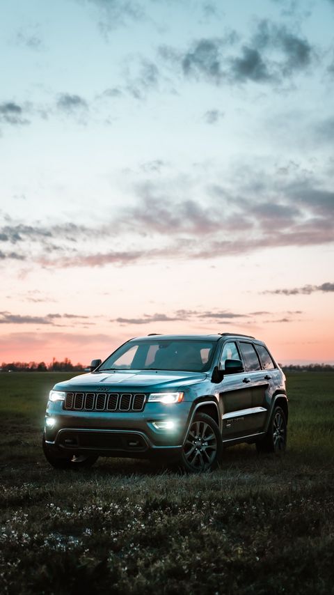 Download wallpaper 2160x3840 jeep grand cherokee, jeep, car, suv, gray, field, twilight samsung galaxy s4, s5, note, sony xperia z, z1, z2, z3, htc one, lenovo vibe hd background