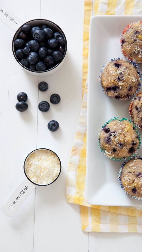 Download wallpaper 2160x3840 muffins, blueberries, curd, cooking samsung galaxy s4, s5, note, sony xperia z, z1, z2, z3, htc one, lenovo vibe hd background