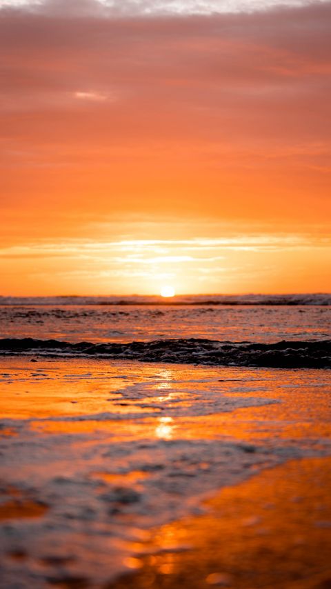 Download wallpaper 2160x3840 ocean, water, horizon, beach, sunset, sun samsung galaxy s4, s5, note, sony xperia z, z1, z2, z3, htc one, lenovo vibe hd background