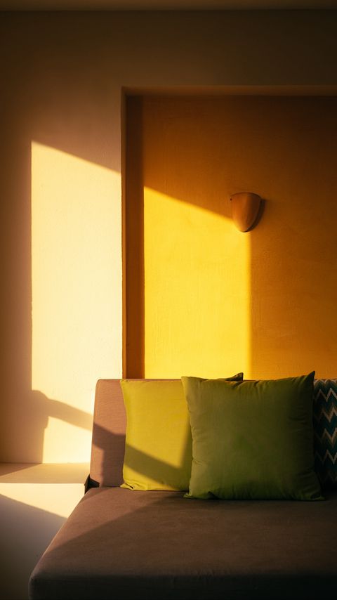 Download wallpaper 2160x3840 sofa, pillows, light, interior samsung galaxy s4, s5, note, sony xperia z, z1, z2, z3, htc one, lenovo vibe hd background