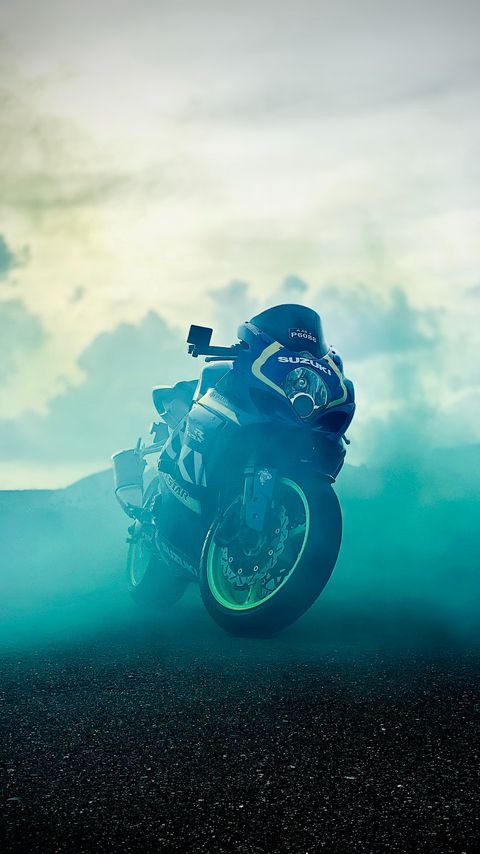 Download wallpaper 2160x3840 suzuki, motorcycle, bike, smoke, moto, sports samsung galaxy s4, s5, note, sony xperia z, z1, z2, z3, htc one, lenovo vibe hd background