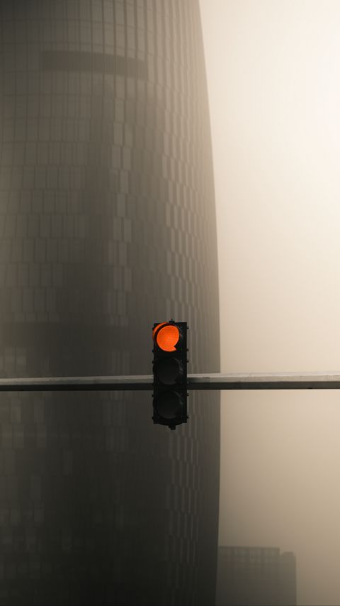 Download wallpaper 2160x3840 traffic light, pillar, building, skyscraper, fog samsung galaxy s4, s5, note, sony xperia z, z1, z2, z3, htc one, lenovo vibe hd background