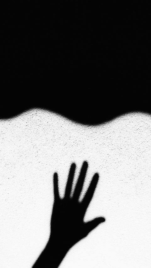 Download wallpaper 2160x3840 wall, hand, shadow, black and white, bw samsung galaxy s4, s5, note, sony xperia z, z1, z2, z3, htc one, lenovo vibe hd background