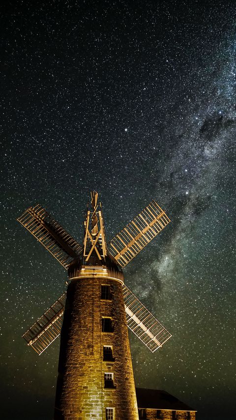 Download wallpaper 2160x3840 windmill, tower, building, night, starry sky, stars samsung galaxy s4, s5, note, sony xperia z, z1, z2, z3, htc one, lenovo vibe hd background