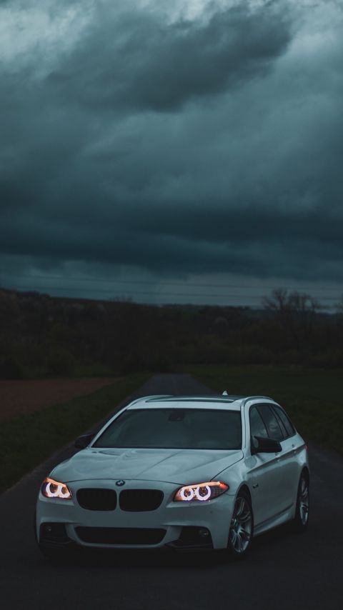 Download wallpaper 2160x3840 bmw, car, white, road, twilight samsung galaxy s4, s5, note, sony xperia z, z1, z2, z3, htc one, lenovo vibe hd background