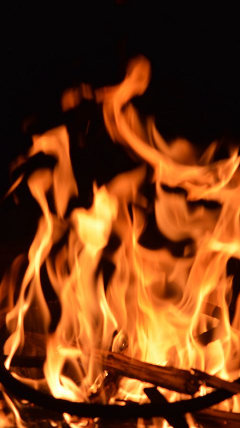 Download wallpaper 2160x3840 bonfire, fire, flame, night samsung galaxy s4, s5, note, sony xperia z, z1, z2, z3, htc one, lenovo vibe hd background