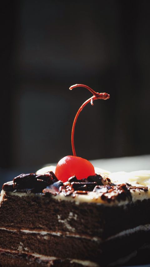 Download wallpaper 2160x3840 cake, cherry, cakes, cream, dessert samsung galaxy s4, s5, note, sony xperia z, z1, z2, z3, htc one, lenovo vibe hd background