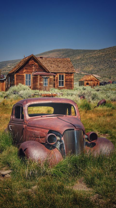 Download wallpaper 2160x3840 car, retro, rust, grass, house, village samsung galaxy s4, s5, note, sony xperia z, z1, z2, z3, htc one, lenovo vibe hd background