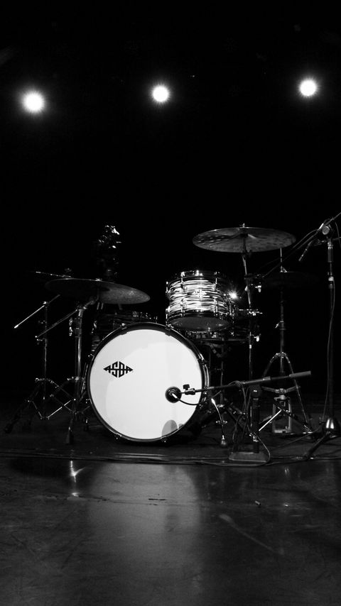 Download wallpaper 2160x3840 drums, drum kit, musical instrument, music, black and white samsung galaxy s4, s5, note, sony xperia z, z1, z2, z3, htc one, lenovo vibe hd background