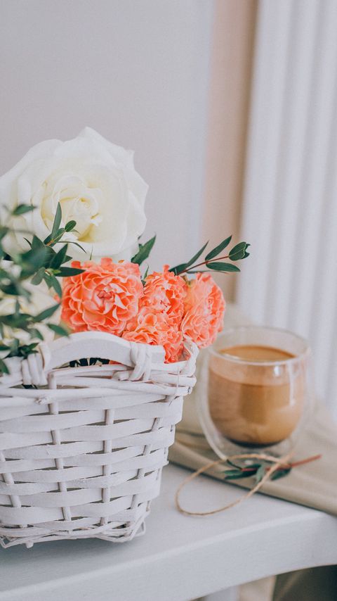 Download wallpaper 2160x3840 flowers, bouquet, basket, coffee, glass samsung galaxy s4, s5, note, sony xperia z, z1, z2, z3, htc one, lenovo vibe hd background