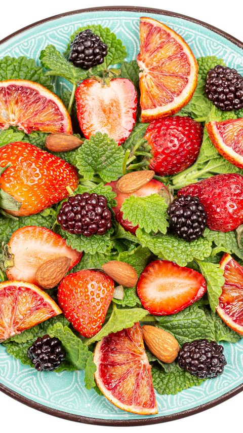 Download wallpaper 2160x3840 fruit, berries, plate, wedges, fresh samsung galaxy s4, s5, note, sony xperia z, z1, z2, z3, htc one, lenovo vibe hd background