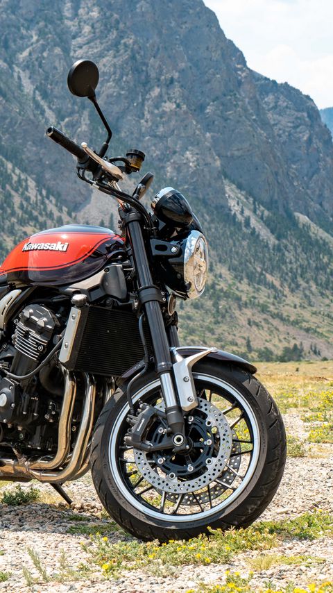 Download wallpaper 2160x3840 kawasaki, motorcycle, bike, red, mountains samsung galaxy s4, s5, note, sony xperia z, z1, z2, z3, htc one, lenovo vibe hd background