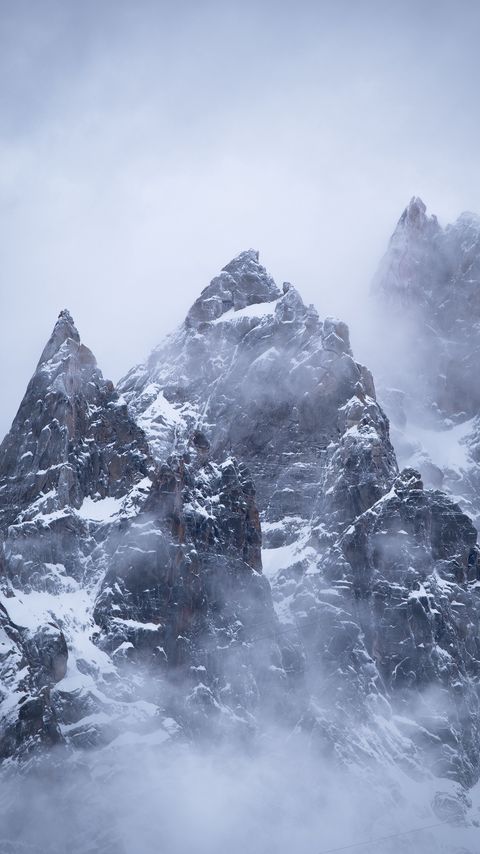 Download wallpaper 2160x3840 mountains, peak, rocks, snow, clouds samsung galaxy s4, s5, note, sony xperia z, z1, z2, z3, htc one, lenovo vibe hd background