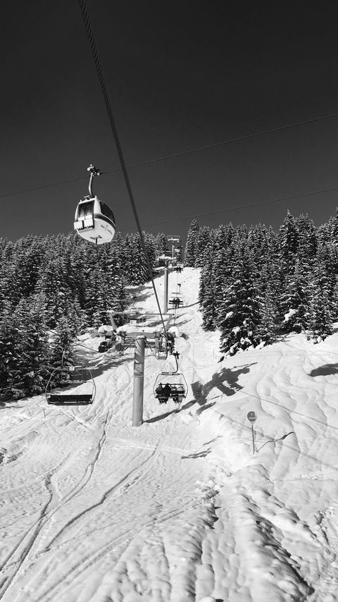 Download wallpaper 2160x3840 mountains, ski lift, snow, winter, black and white samsung galaxy s4, s5, note, sony xperia z, z1, z2, z3, htc one, lenovo vibe hd background