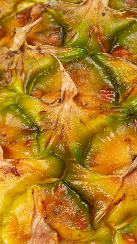 Download wallpaper 2160x3840 pineapple, fruit, surface, macro samsung galaxy s4, s5, note, sony xperia z, z1, z2, z3, htc one, lenovo vibe hd background