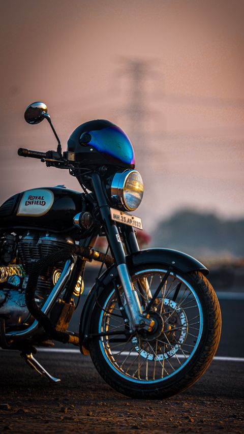 Download wallpaper 2160x3840 royal enfield, motorcycle, bike, road samsung galaxy s4, s5, note, sony xperia z, z1, z2, z3, htc one, lenovo vibe hd background