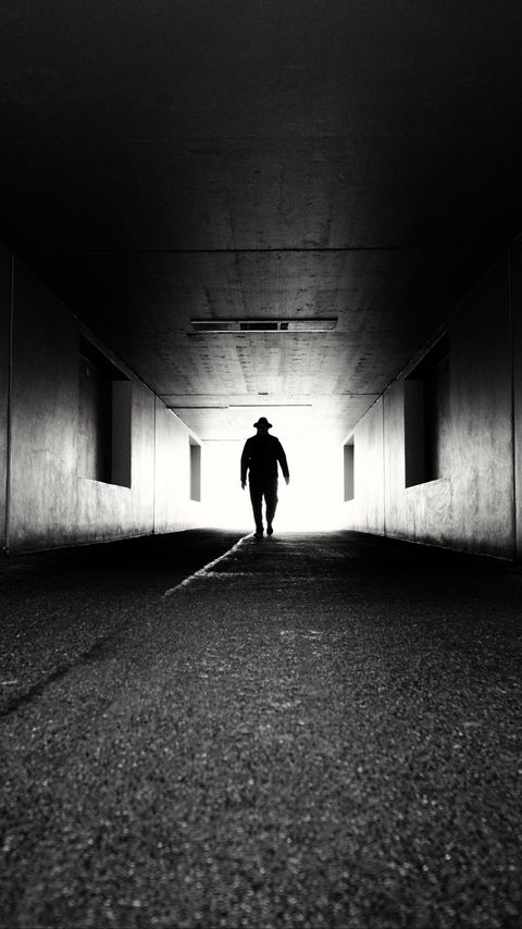 Download wallpaper 2160x3840 silhouette, alone, tunnel, black and white, black samsung galaxy s4, s5, note, sony xperia z, z1, z2, z3, htc one, lenovo vibe hd background