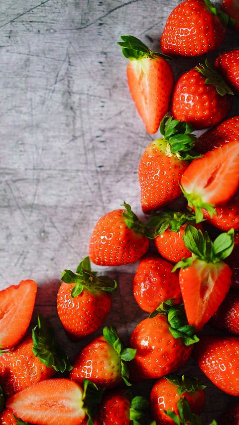 Download wallpaper 2160x3840 strawberries, berries, fruits, ripe samsung galaxy s4, s5, note, sony xperia z, z1, z2, z3, htc one, lenovo vibe hd background