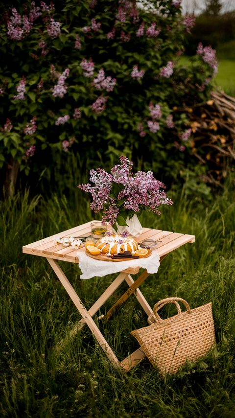 Download wallpaper 2160x3840 table, bouquet, dessert, picnic, nature samsung galaxy s4, s5, note, sony xperia z, z1, z2, z3, htc one, lenovo vibe hd background