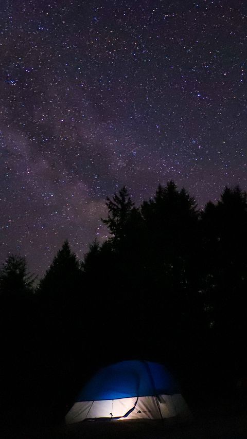 Download wallpaper 2160x3840 tent, camping, stars, sky, night, dark samsung galaxy s4, s5, note, sony xperia z, z1, z2, z3, htc one, lenovo vibe hd background