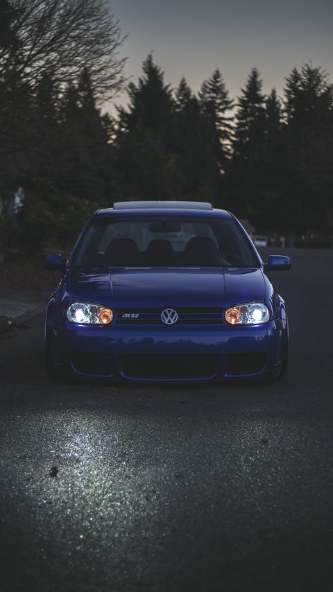 Download wallpaper 2160x3840 volkswagen golf, volkswagen, car, blue, front view samsung galaxy s4, s5, note, sony xperia z, z1, z2, z3, htc one, lenovo vibe hd background