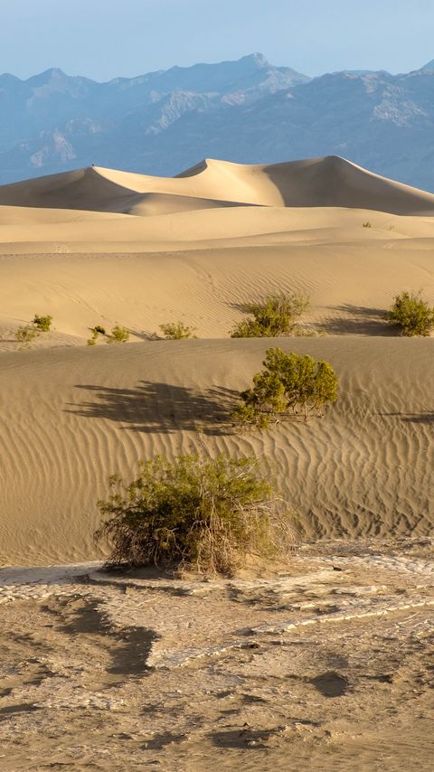 Download wallpaper 2160x3840 desert, hills, sand, nature samsung galaxy s4, s5, note, sony xperia z, z1, z2, z3, htc one, lenovo vibe hd background