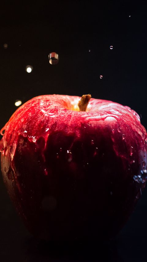 Download wallpaper 2160x3840 apple, water, splash, fruit samsung galaxy s4, s5, note, sony xperia z, z1, z2, z3, htc one, lenovo vibe hd background