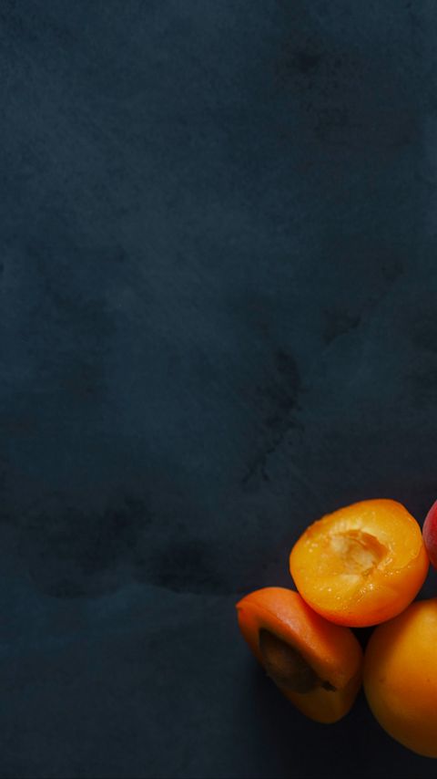 Download wallpaper 2160x3840 apricots, fruits, food samsung galaxy s4, s5, note, sony xperia z, z1, z2, z3, htc one, lenovo vibe hd background