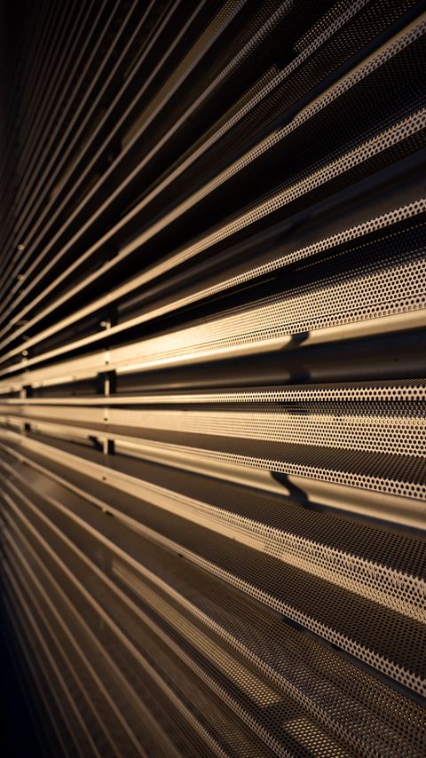 Download wallpaper 2160x3840 blinds, metal, mesh, texture samsung galaxy s4, s5, note, sony xperia z, z1, z2, z3, htc one, lenovo vibe hd background