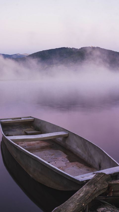 Download wallpaper 2160x3840 boat, river, fog samsung galaxy s4, s5, note, sony xperia z, z1, z2, z3, htc one, lenovo vibe hd background