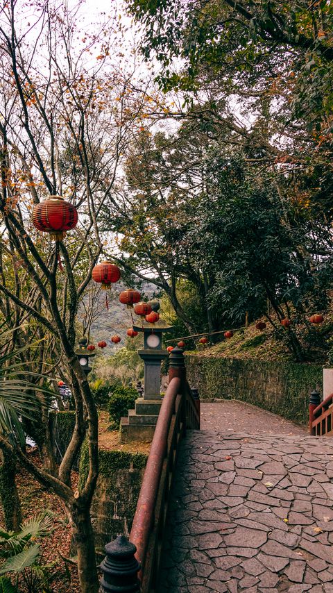 Download wallpaper 2160x3840 bridge, lanterns, china, trees, nature samsung galaxy s4, s5, note, sony xperia z, z1, z2, z3, htc one, lenovo vibe hd background