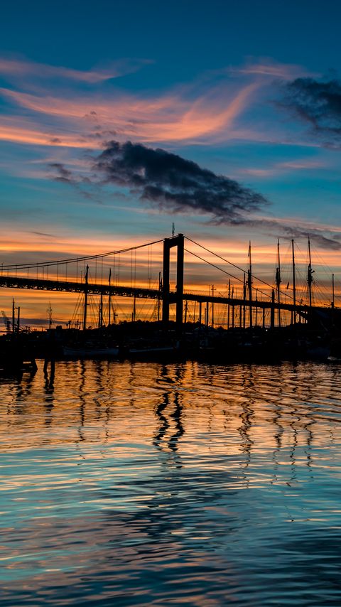 Download wallpaper 2160x3840 bridge, silhouette, lake, water, twilight, dark samsung galaxy s4, s5, note, sony xperia z, z1, z2, z3, htc one, lenovo vibe hd background