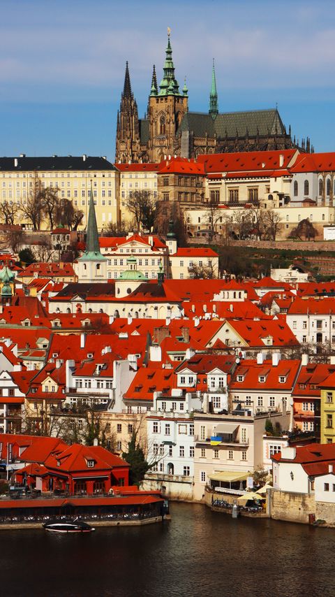 Download wallpaper 2160x3840 castle, houses, buildings, architecture, prague, city samsung galaxy s4, s5, note, sony xperia z, z1, z2, z3, htc one, lenovo vibe hd background