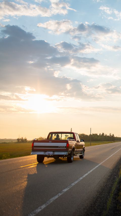 Download wallpaper 2160x3840 chevrolet silverado, chevrolet car, red, road samsung galaxy s4, s5, note, sony xperia z, z1, z2, z3, htc one, lenovo vibe hd background