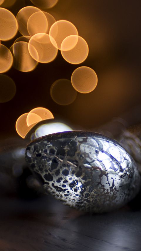 Download wallpaper 2160x3840 christmas decorations, glare, bokeh, new year, christmas samsung galaxy s4, s5, note, sony xperia z, z1, z2, z3, htc one, lenovo vibe hd background